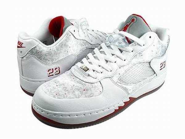 basket jordan taille 39