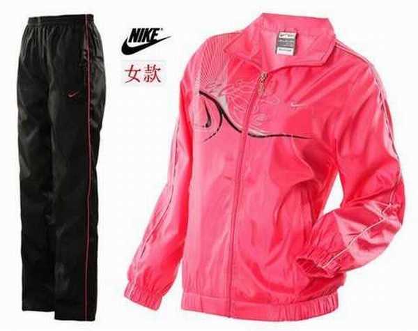 survetement nike pas cher pour femme