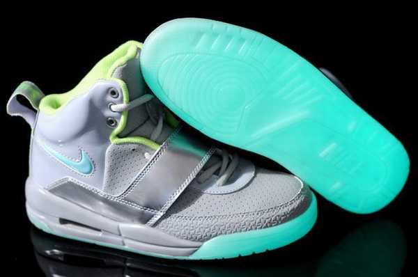 nike air max 1 fb style air yeezy 2 pas cher nike air max 1 fb style air yeezy 2 pas cher