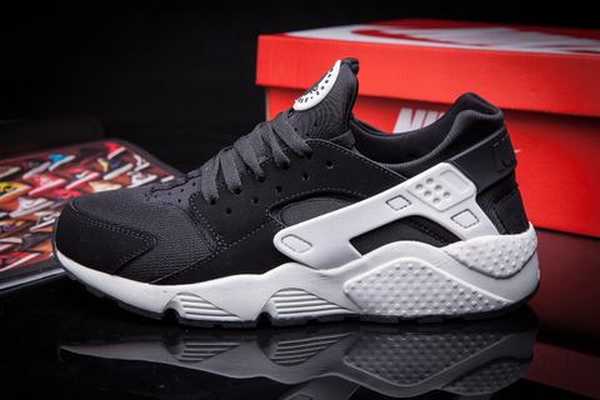 basket femme nike huarache noir