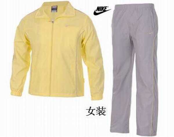 jogging nike gris et rose