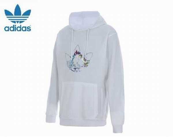 sweat adidas couleur